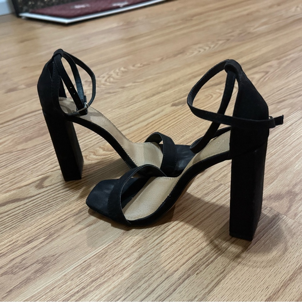 Elegant Black Strappy Heels